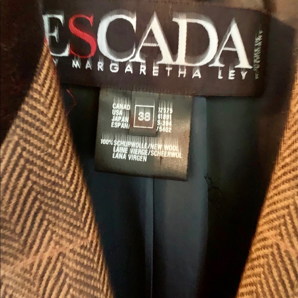 Escada Jacket/Blazer